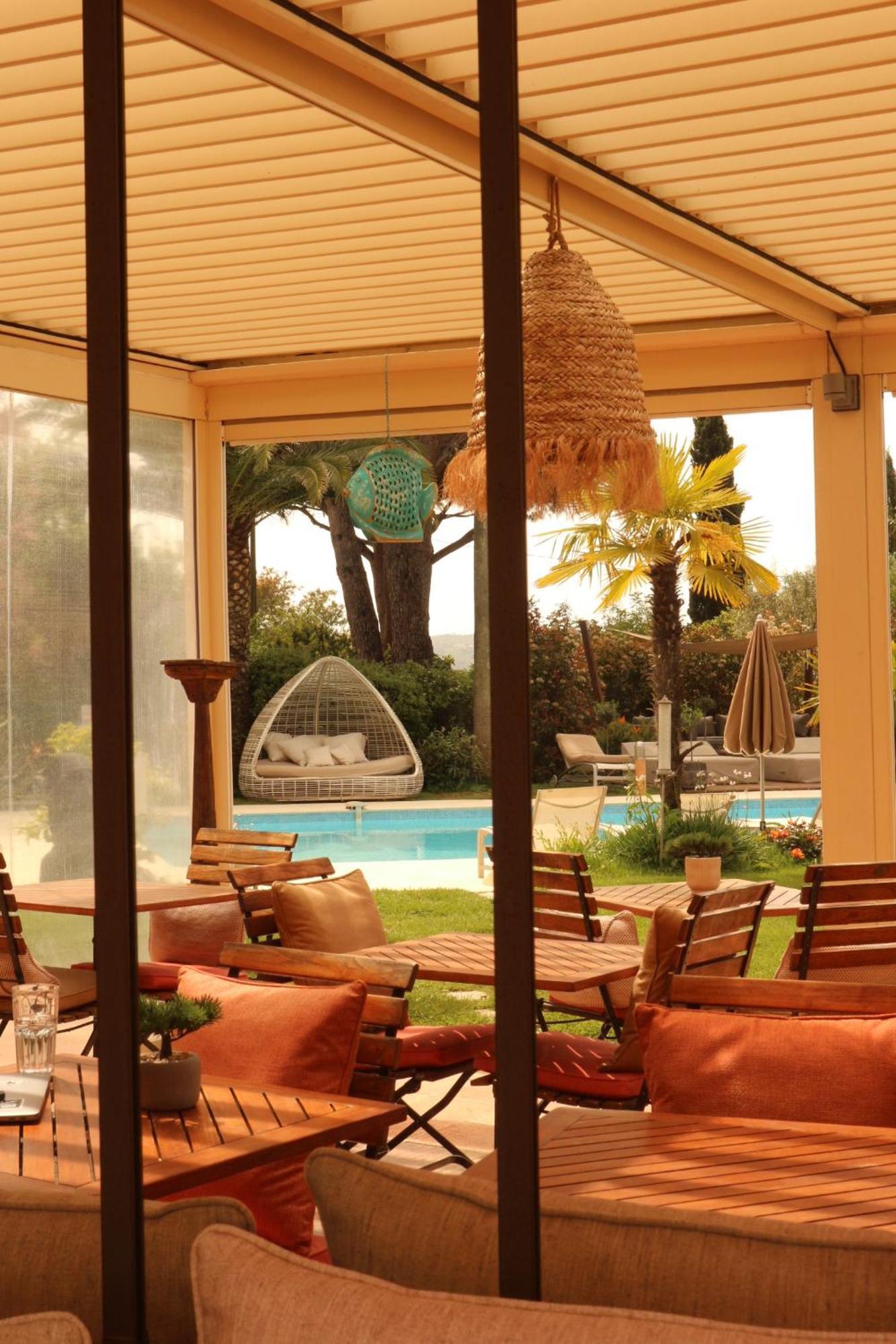 Hotel La Garbine 4*